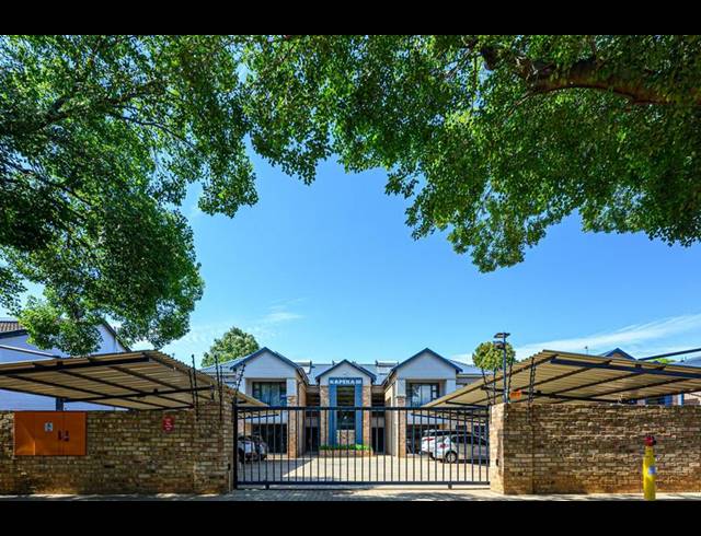 1 BEDROOM PROPERTY TO RENT IN DIE BULT